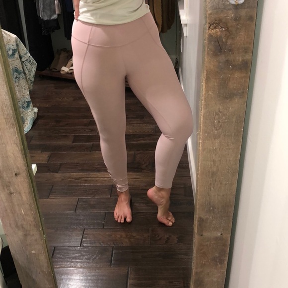 Apana size medium light pink lattice leggings - Picture 8 of 10